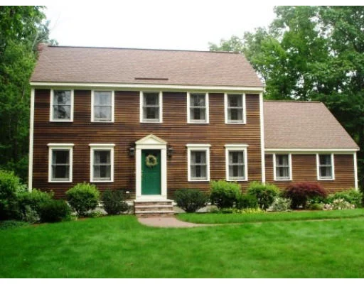 Unit for sale at 9 Gates Farm Circle, Haverhill, MA 01832