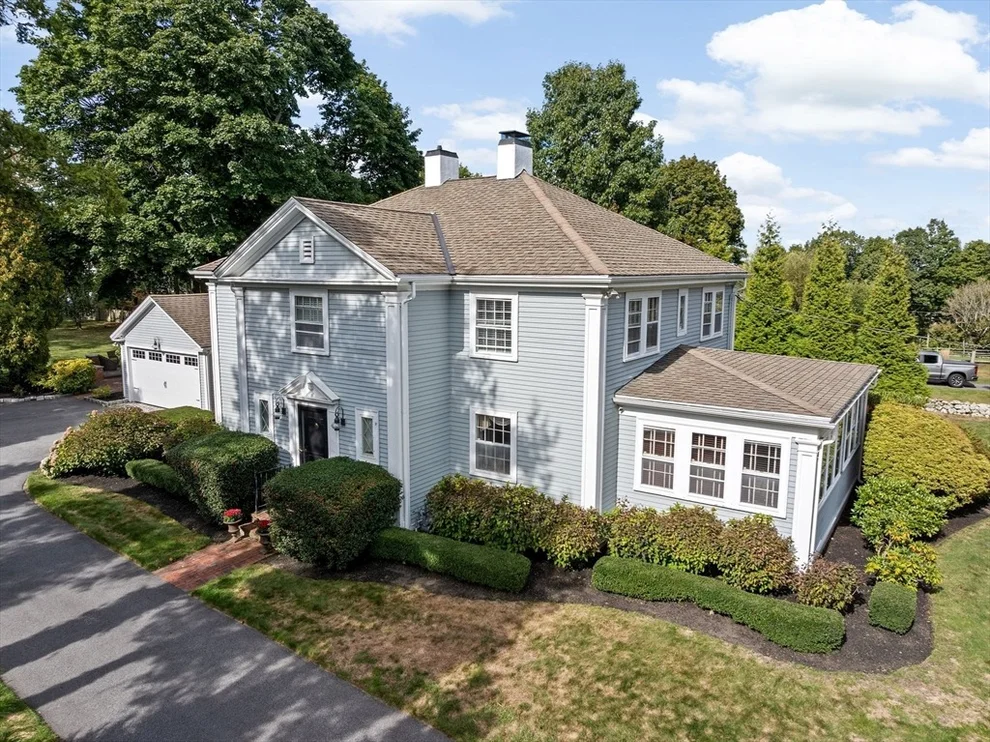 Unit for sale at 73 Pond St, Cohasset, MA 02025