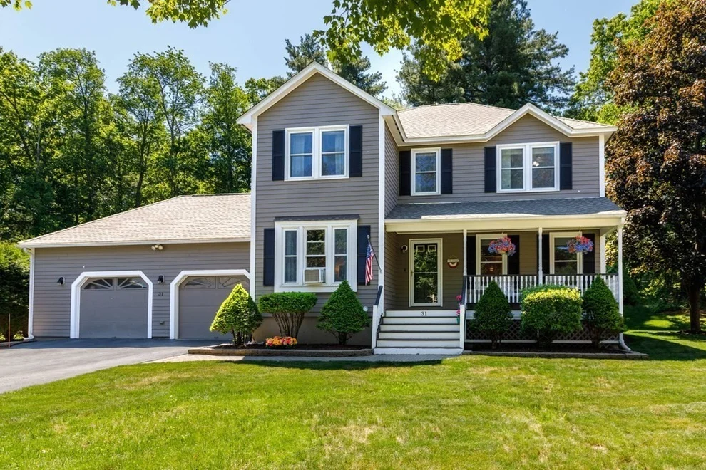 Unit for sale at 31 Starling Way, Leominster, MA 01453