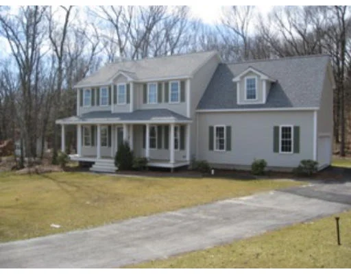 Unit for sale at 40 Bourque Rd, Cumberland, RI 02864