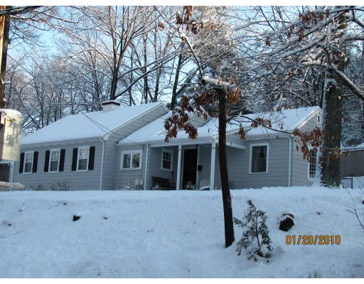 Unit for sale at 7 Burnham Road, Andover, MA 01810