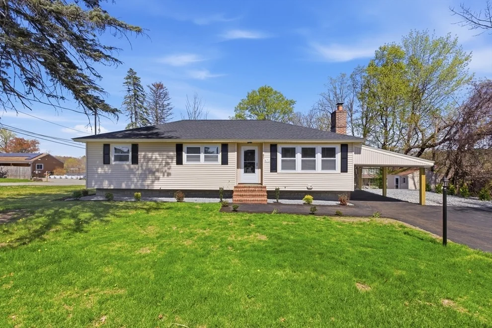 Unit for sale at 671 Nashua Rd, Dracut, MA 01826