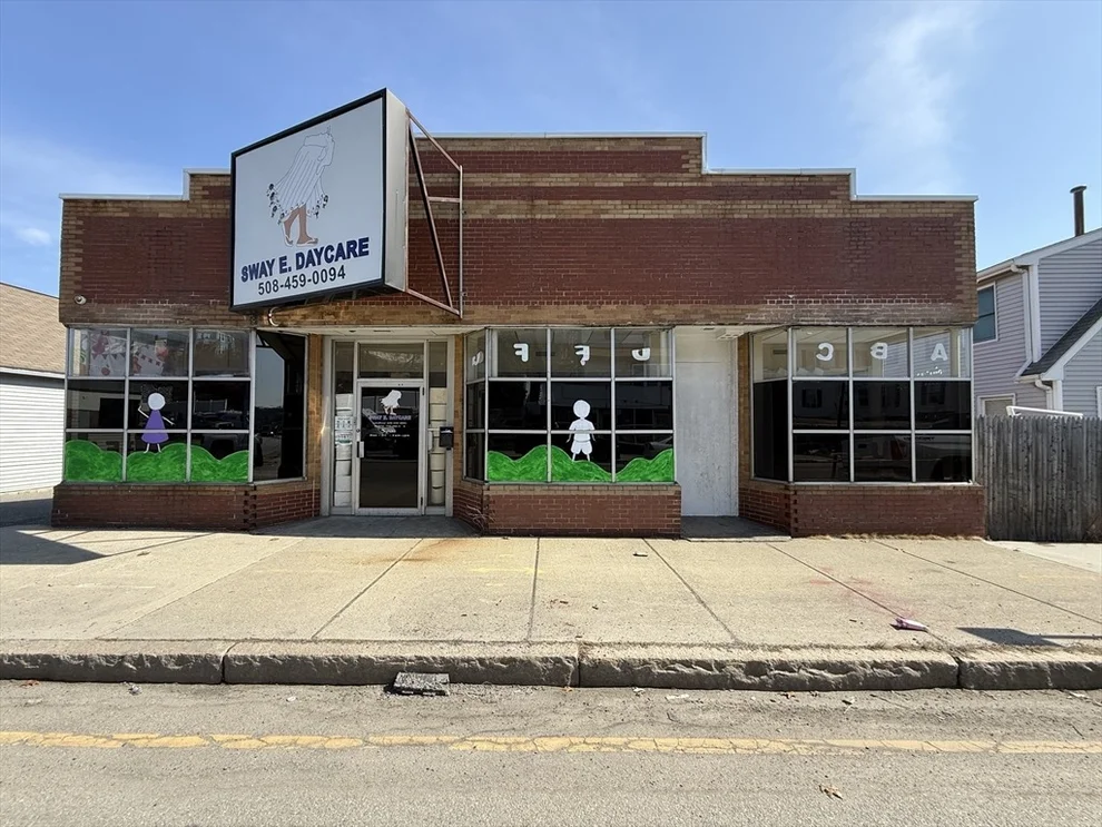 Unit for sale at 118 West Boylston Street, Worcester, MA 01606