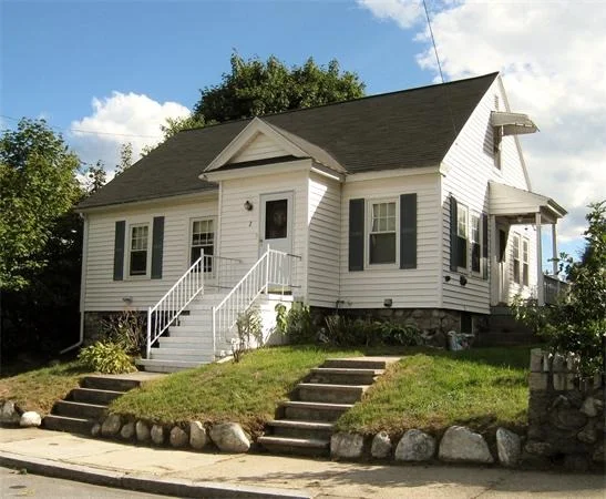 Unit for sale at 2 Capitol St, Methuen, MA 01844