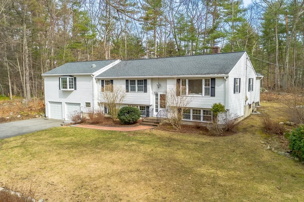 Unit for sale at 10 Lincoln Drive, Acton, MA 01720