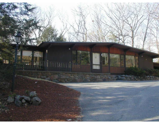 Unit for sale at 3 Harrington Way, Manchester, MA 01944