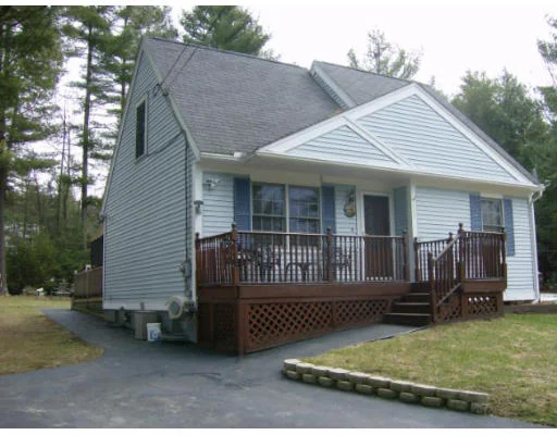 Unit for sale at 155 Metcalf St, Winchendon, MA 01475