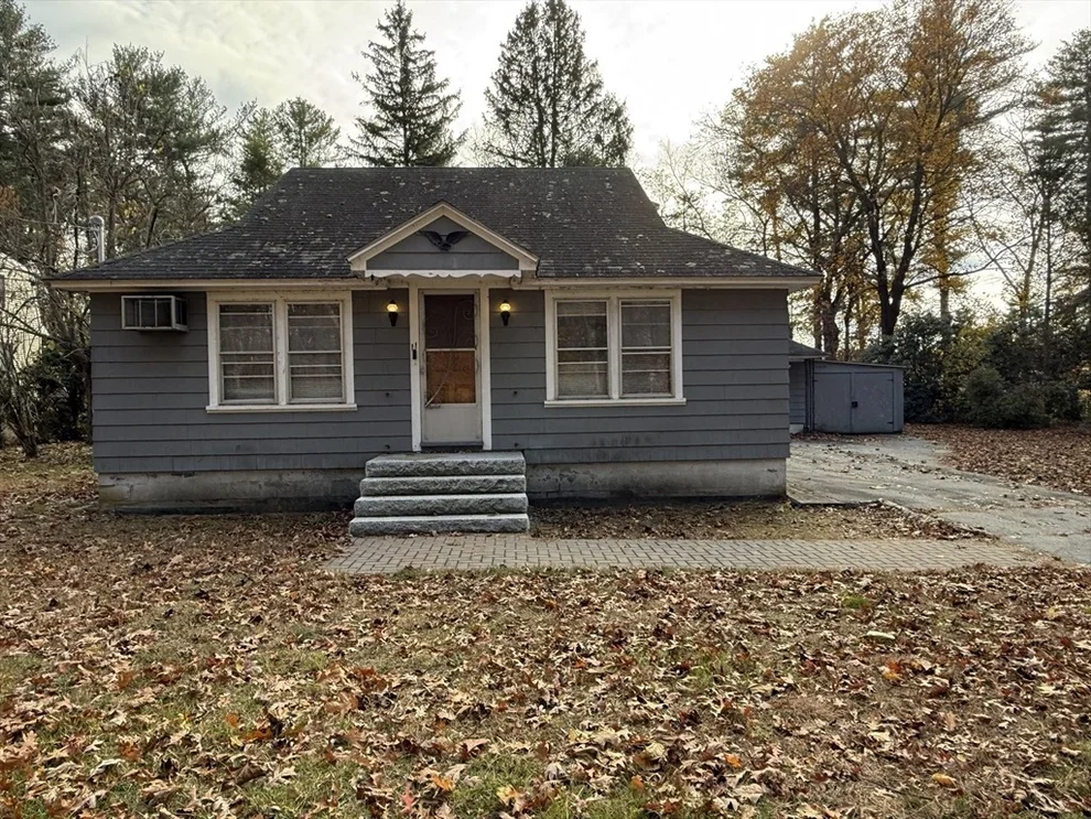 Unit for sale at 11 Park Ave, Tewksbury, MA 01876