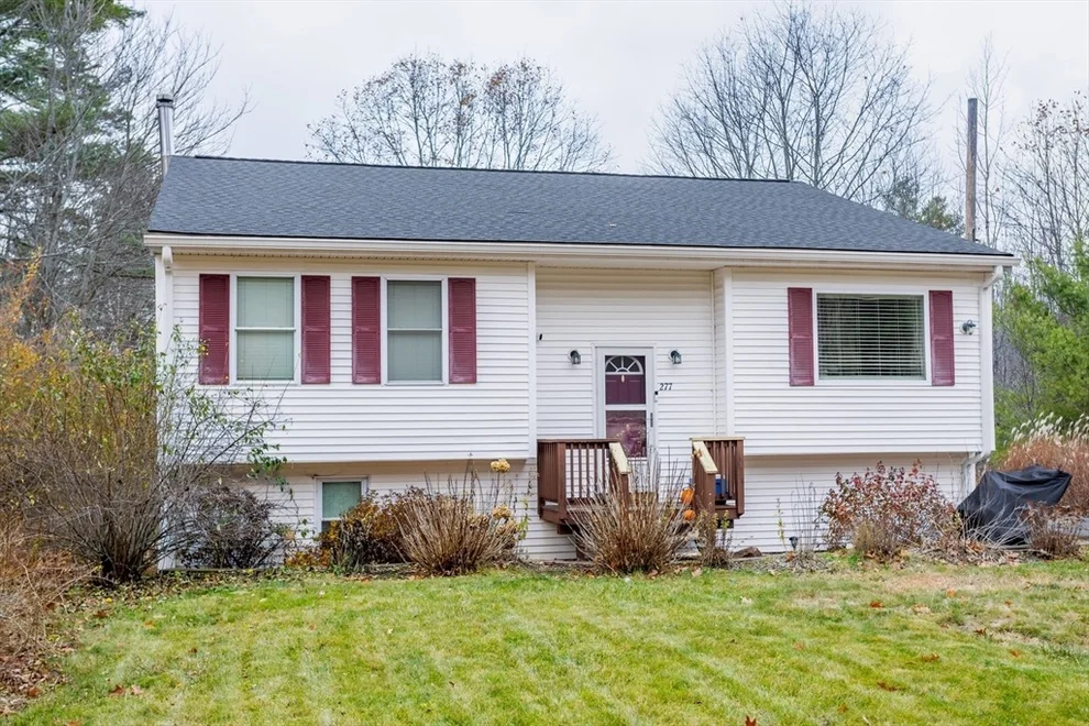 Unit for sale at 277 Lovewell St, Gardner, MA 01440