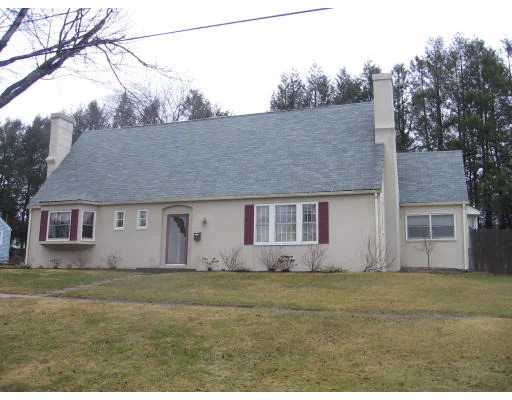 Unit for sale at 6 Upper Beverly Hills, West Springfield, MA 01089