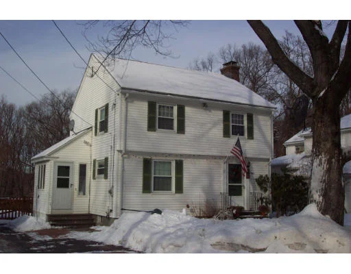 Unit for sale at 12 Rockland Road Ct, Auburn, MA 01501
