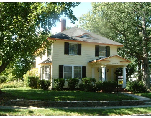 Unit for sale at 42 Monadnock Ave, Lowell, MA 01851