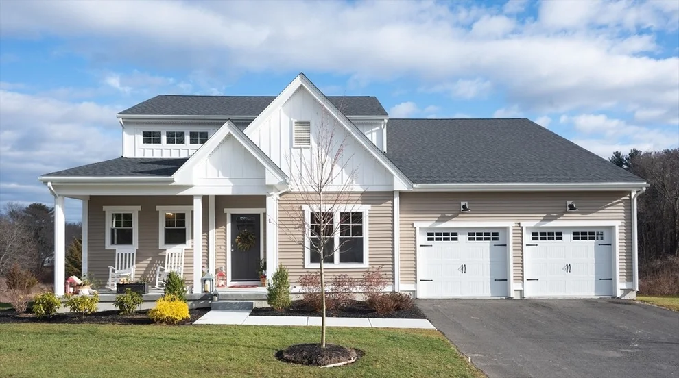 Unit for sale at 138 Mantell Rd, Uxbridge, MA 01569