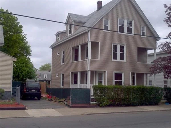 Unit for sale at 475 Chestnut Street, Lynn, MA 01902
