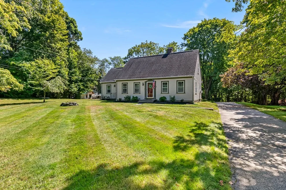 Unit for sale at 89 Bay State Rd, Rehoboth, MA 02769