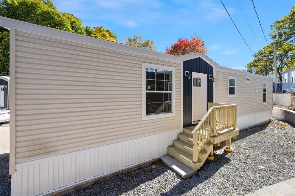 Unit for sale at 103 Newbury, Danvers, MA 01923