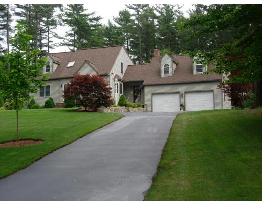 Unit for sale at 72 Hanover St, Hanover, MA 02339