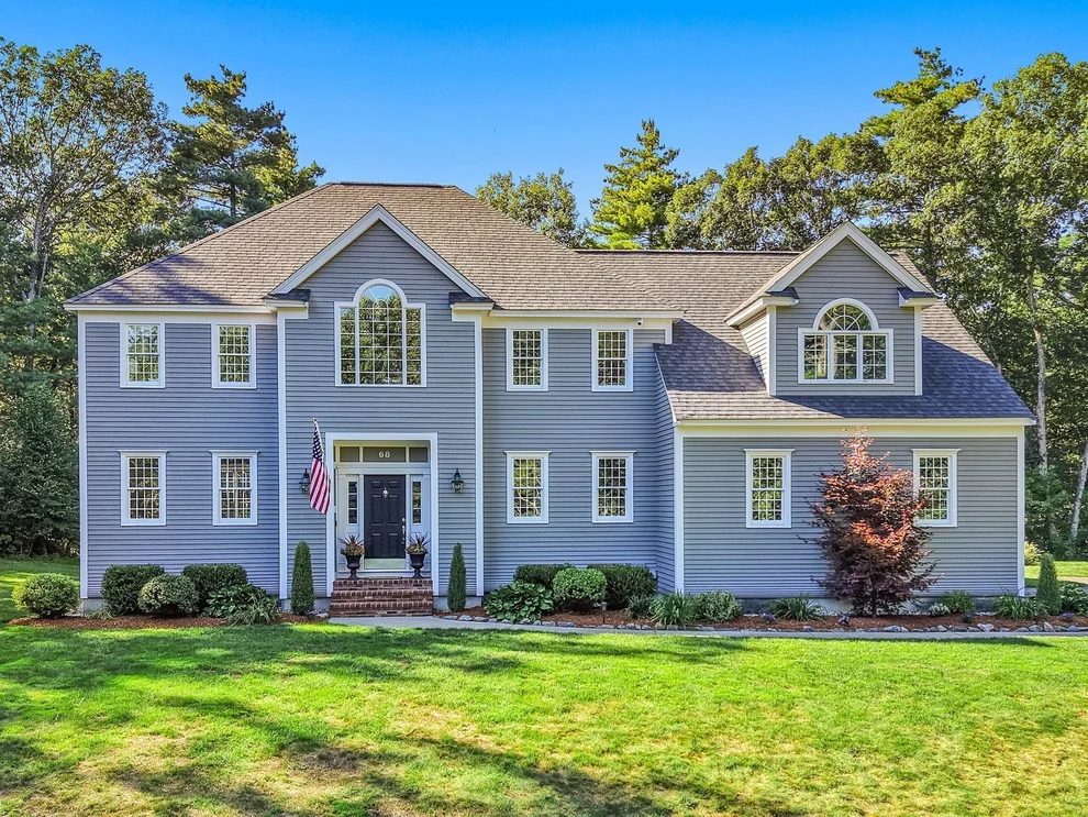 Unit for sale at 68 Quaker Lane, Bolton, MA 01740
