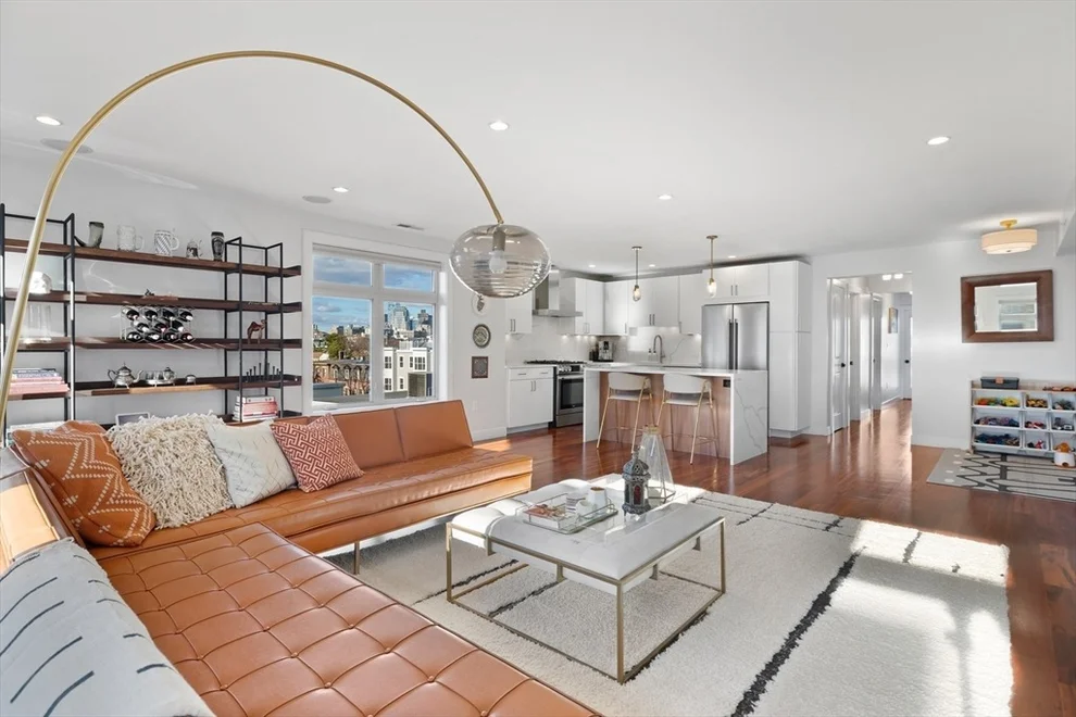 Unit for sale at 112 W 9th St., Boston, MA 02127