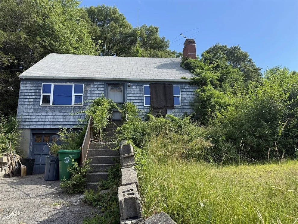 Unit for sale at 10 Roberts Road, Ashland, MA 01721