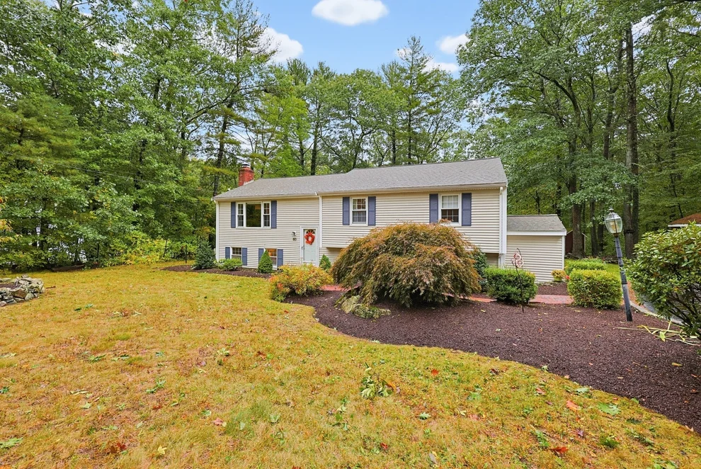 Unit for sale at 80 Chestnut St., Wrentham, MA 02093