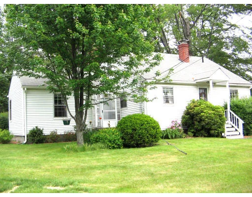 Unit for sale at 129 Main St, Boylston, MA 01505