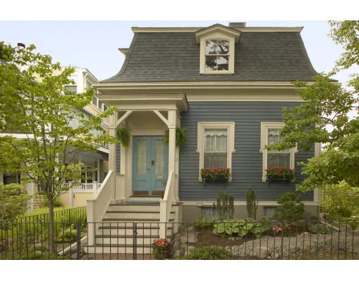 Unit for sale at 69 Walker Street, Cambridge, MA 02138