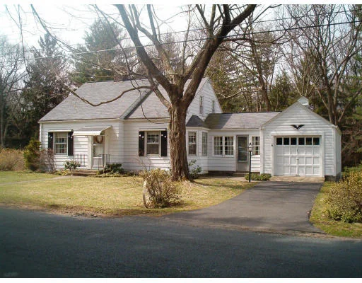Unit for sale at 2 Highland Ave, Wilbraham, MA 01095