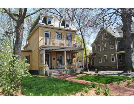 Unit for sale at 147 Warren St, Arlington, MA 02474