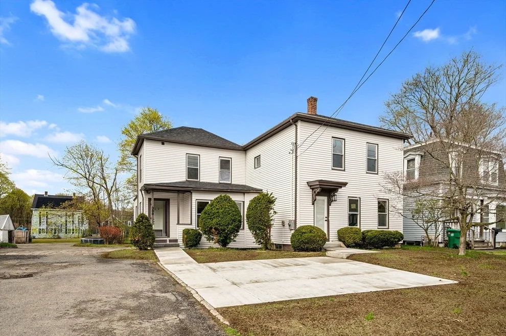 Unit for sale at 388 Water St, Clinton, MA 01510