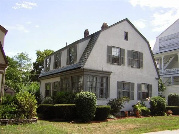 Unit for sale at 12 Maple St, Southbridge, MA 01550