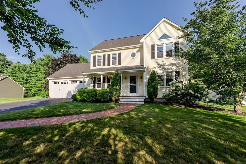 Unit for sale at 91 Scout Ln, North Attleboro, MA 02760