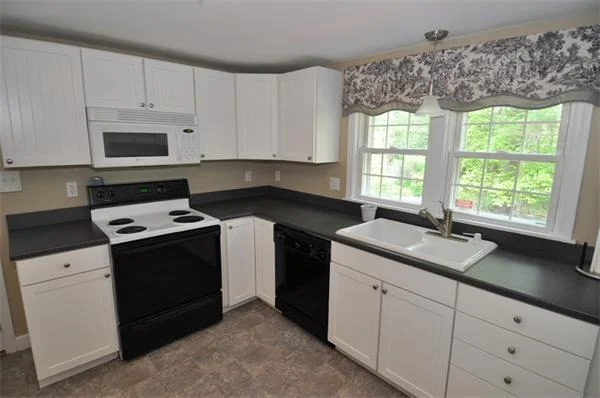 Unit for sale at 40 Lake Street, Salem, NH 03079