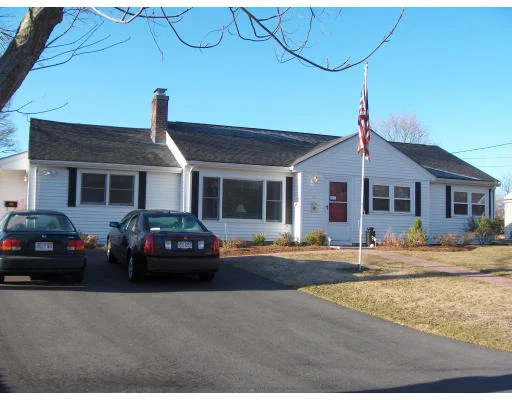 Unit for sale at 9 Waring Road, Natick, MA 01760