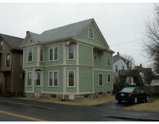 Unit for sale at 5 Stone Street, Beverly, MA 01915