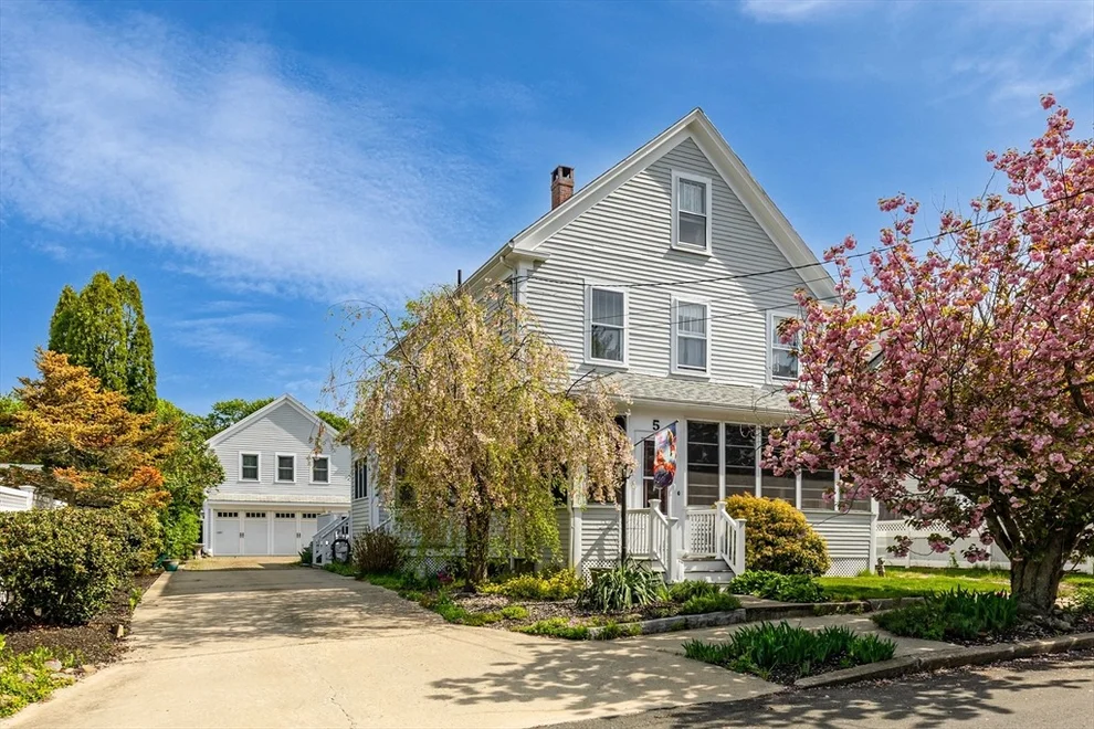 Unit for sale at 5 Bricher St, Newburyport, MA 01950