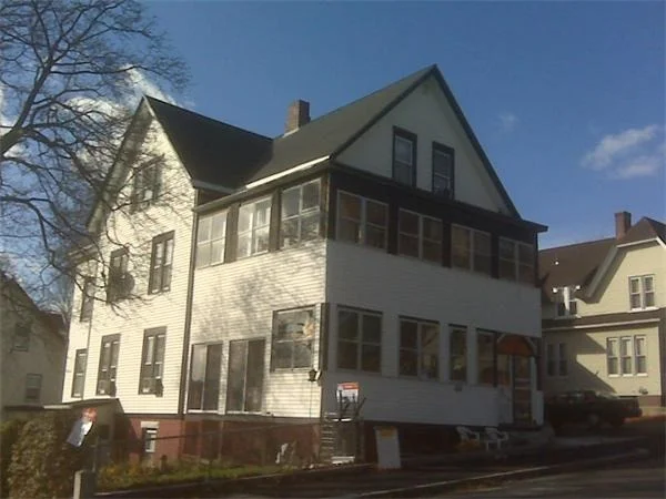 Unit for sale at 11 King St, Worcester, MA 01610