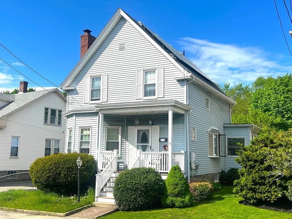 Unit for sale at 393 Jefferson Ave, Salem, MA 01970