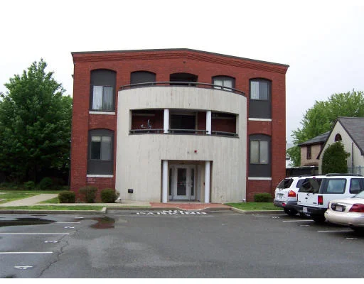 Unit for sale at 11 Margin St, Lynn, MA 01905