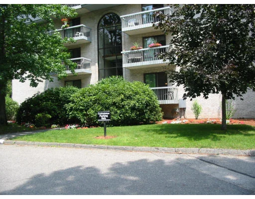 Unit for sale at 85 Commons Dr, Shrewsbury, MA 01545