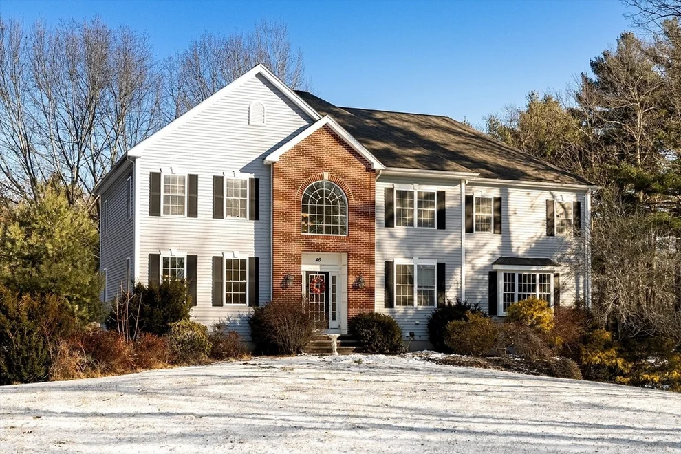 Unit for sale at 46 Mirimichi St, Plainville, MA 02762