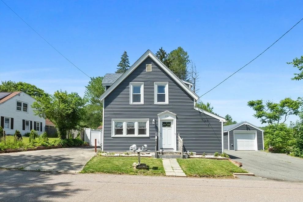 Unit for sale at 674 Plymouth St, Holbrook, MA 02343