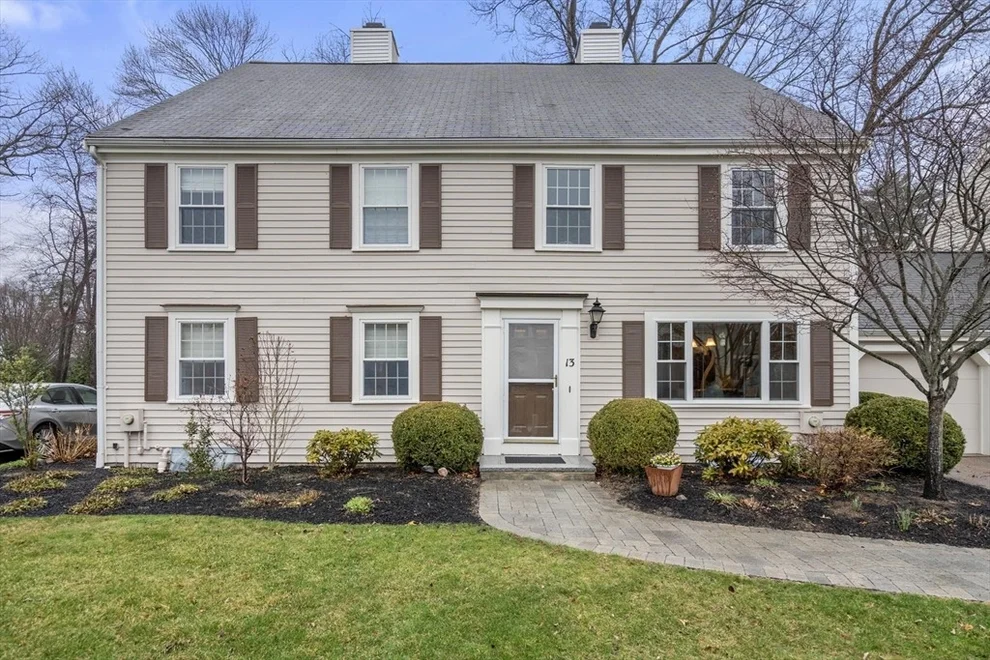Unit for sale at 13 Fairway Circle, Natick, MA 01760