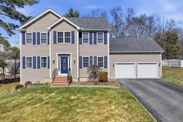 Unit for sale at 6 Laura Dr., Attleboro, MA 02703