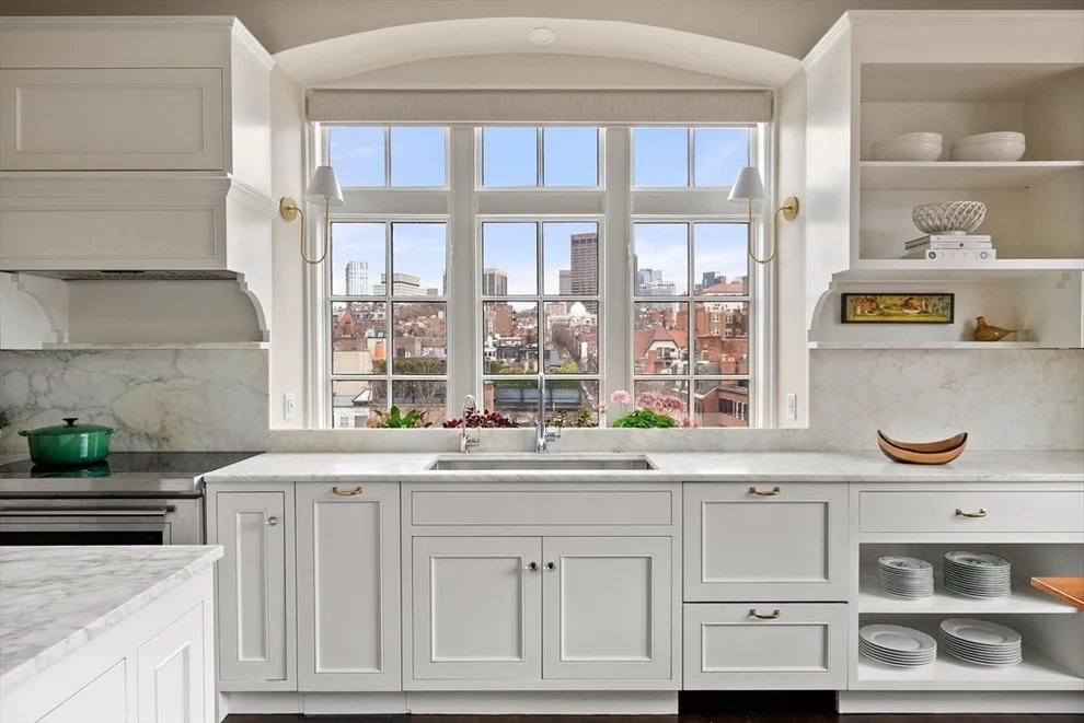 Unit for sale at 101 Chestnut St, Boston, MA 02108