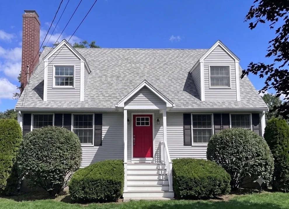 Unit for sale at 19 Abbott St, Merrimac, MA 01860