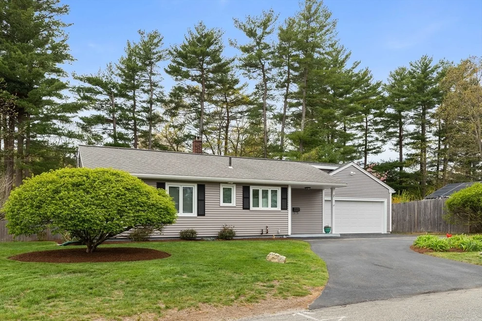 Unit for sale at 7 Haynes St, Walpole, MA 02081