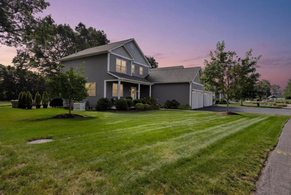 Unit for sale at 34 Cahoon Rd, Wareham, MA 02532