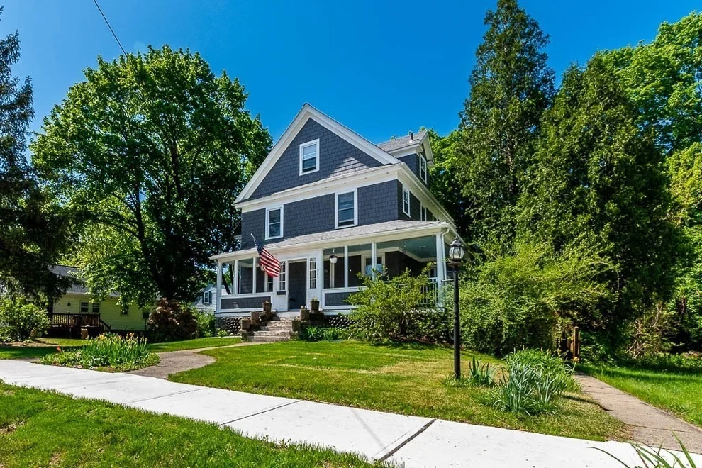 Unit for sale at 265 Stone St, Walpole, MA 02081