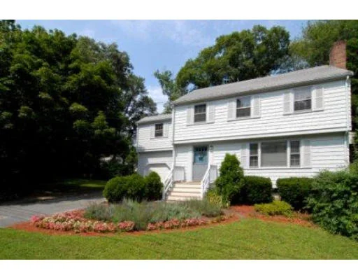 Unit for sale at 74 Plymouth Road, Wakefield, MA 01880